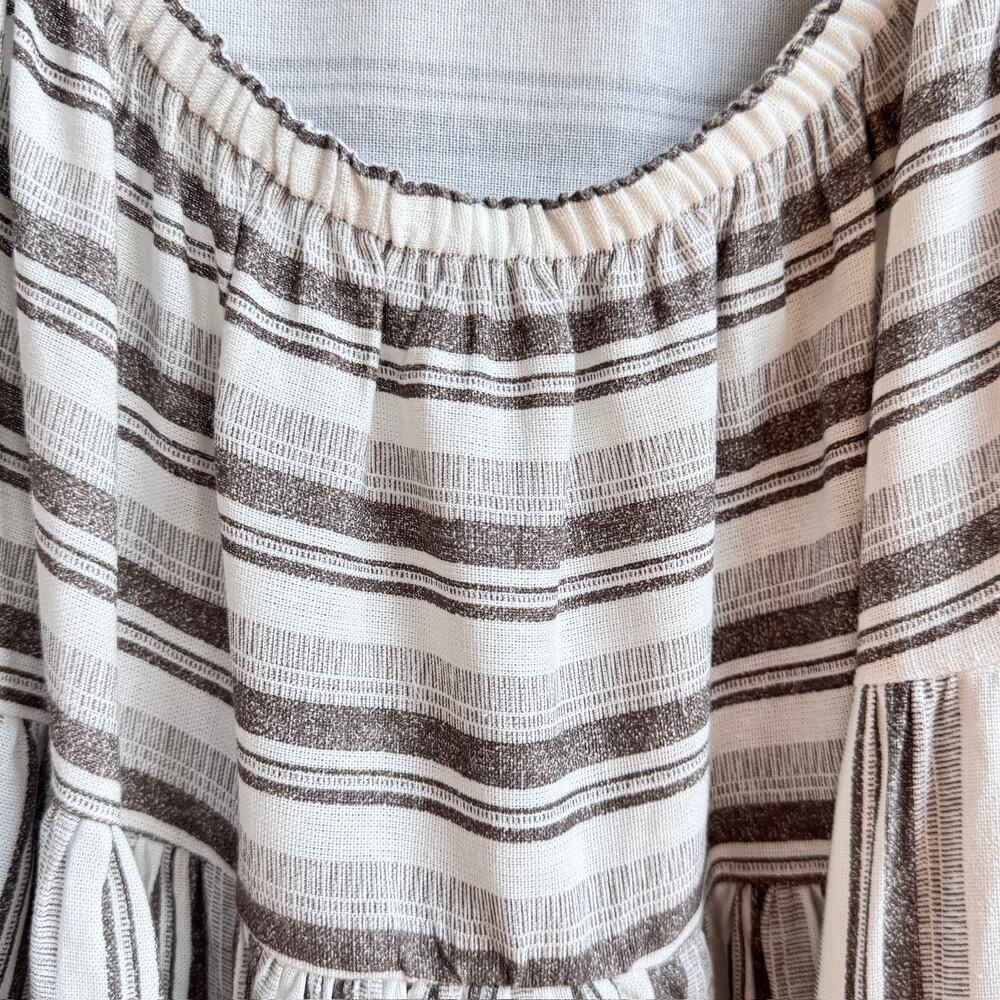Blu Pepper Gray White Striped Tiered Maxi Dress Size Large NWOT Open Back - Picture 6 of 16